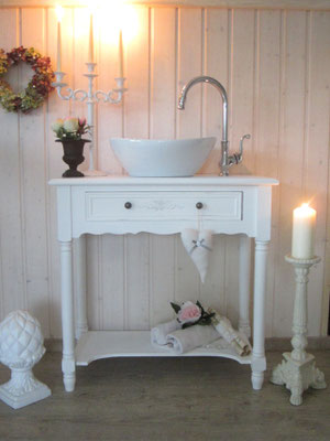 Neue Landhaus Waschtische im Vintage Look - Land & Liebe ... Neue Landhaus Waschtische im Vintage Look - Land & Liebe ...