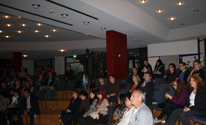 Filmvorfürhung in Roßtal - am 5. Mai 2012
