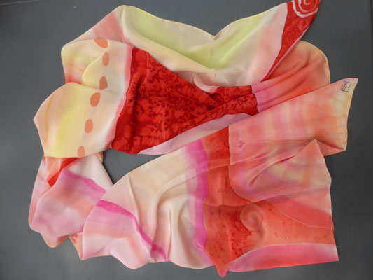 s0028 Seidenschal<br>Crêpe de Chine | 150 x 55 cm | Unikat | 2013 | <br>CH handrolliert