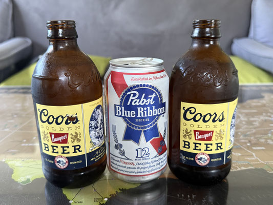In der Mitte ein "PBR", daneben die die Knollen