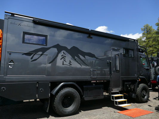Grau scheint "in" zu sein bei Expeditionsmobilen