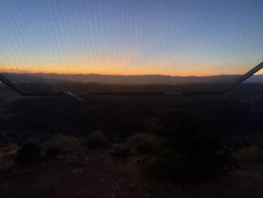 Morgenstund hat Gold im Mund: Aussicht von unserem Stellplatz um 5 Uhr morgens