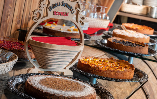 Hausemachtes Kuchenbuffet