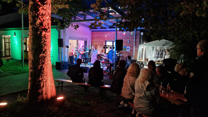 27.09.2025, 1050 Jahrfeier Korlingen, Desperados Rockband