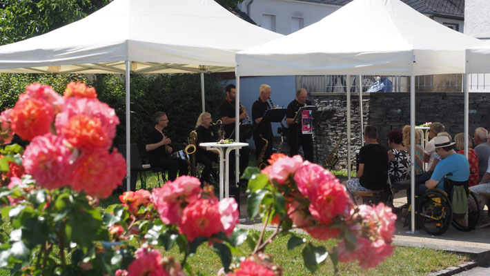 21.06.2026, Open Air Konzert mit Saxomania