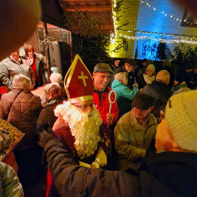 07.12.2024, Advent an der Kapelle