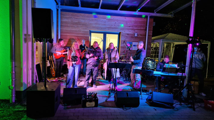 27.09.2025, 1050 Jahrfeier Korlingen, Desperados Rockband