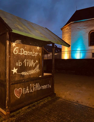 06.12.2025, Advent an der Kapelle