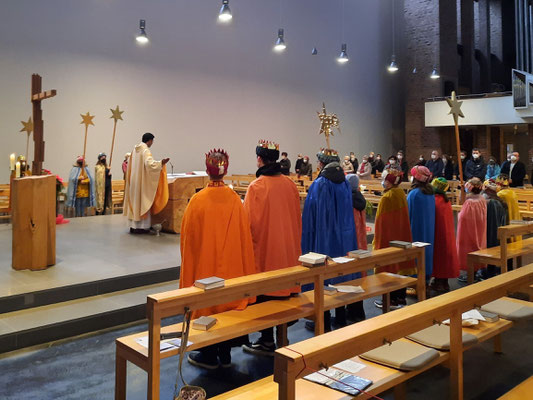 Aussendungsgottesdienst in der Kreuzkirche