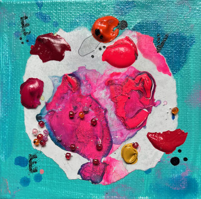 apple-Eve 100㎜×100㎜　mixed media