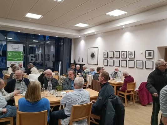 Ein Blick in den Saal