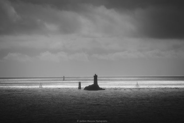 Autour du Phare de la vieille