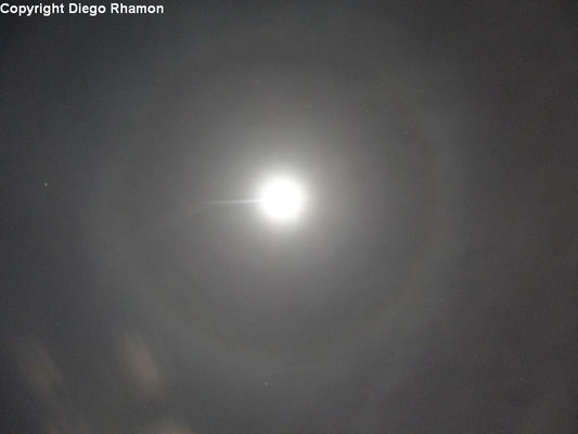 Cirrostratus nebulosus e halo 22° vistos em João Pessoa, Paraíba, em 19/03/2014.