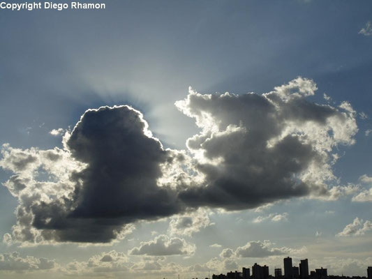 Cumulus mediocris vistas em Campina Grande, Paraíba, em 03/06/2014.