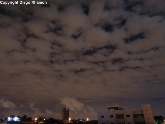Stratocumulus stratiformis vistas em João Pessoa, Paraíba, em 15/01/2014.