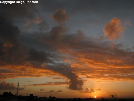Stratocumulus vesperalis vistas em João Pessoa, Paraíba, em 16/08/2012.