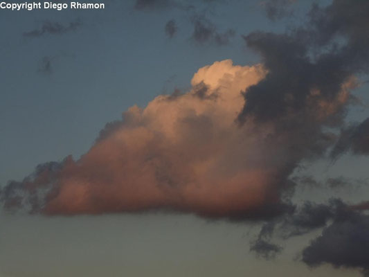 Cumulus mediocris vista em Campina Grande, Paraíba, em 26/05/2014.