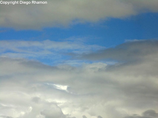 Stratocumulus duplicatus vistas em Campina Grande, Paraíba, em 23/06/2015.