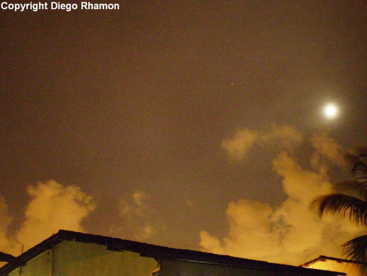 Altostratus translucidus vistas em João Pessoa, Paraíba, em 03/01/2010.