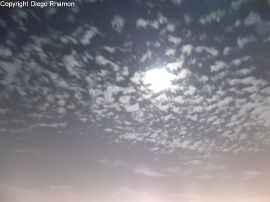 Altocumulus translucidus vistas em Campina Grande, Paraíba, em 02/11/2014.