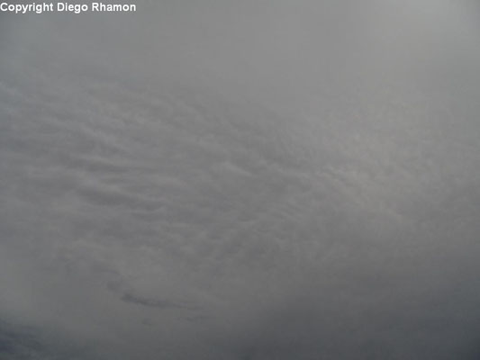 Mammatus associadas à Altostratus vistas em João Pessoa, Paraíba, em 14/03/2014.
