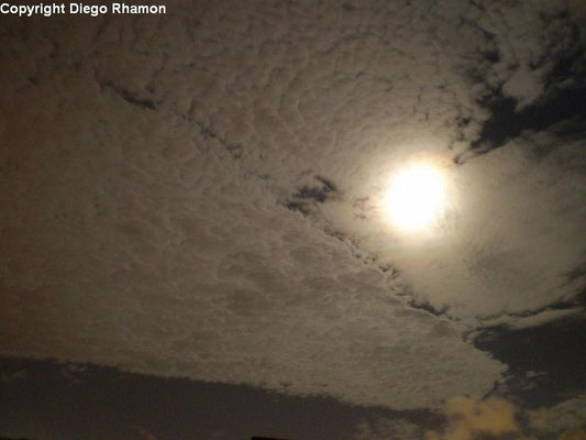 Altocumulus translucidus vistas em João Pessoa, Paraíba, em 02/12/2009.