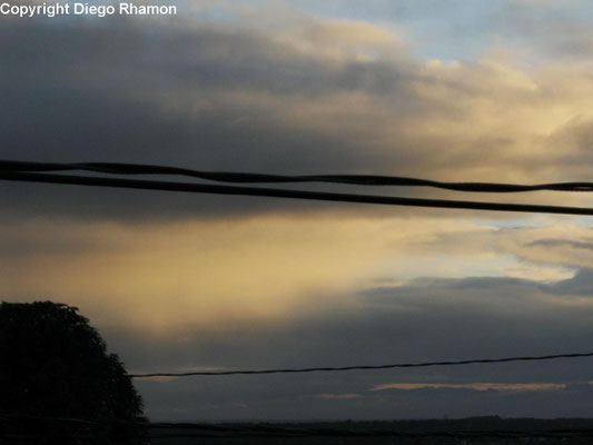 Stratus virga vista em João Pessoa, Paraíba, em 25/06/2011.