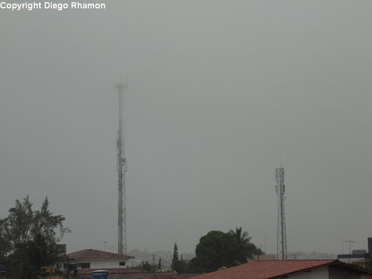 Nevoeiro visto em João Pessoa, Paraíba, em 14/03/2014.