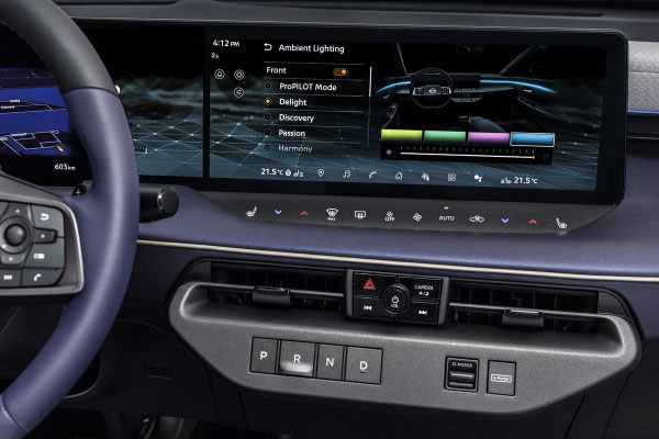 NISSAN LEAF 2026