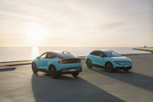 NISSAN LEAF 2026