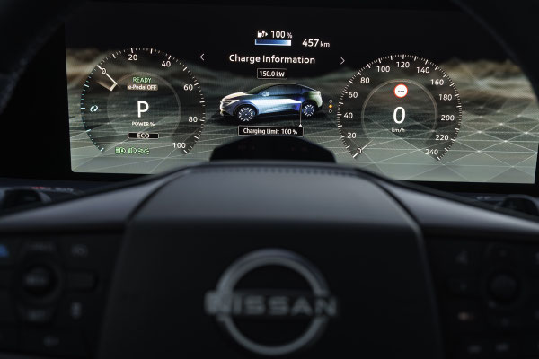 NISSAN LEAF 2026