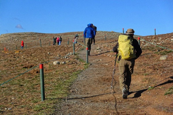 Der Fußweg auf der Pinguin-Tour auf der Insel Magdalena