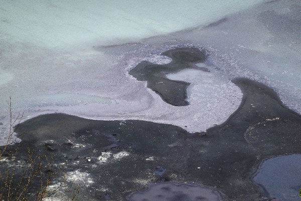 Farbenfrohe und galaktische Hotsprings im Noboribetsu Hell Valley