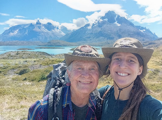 Sarah und Rand wandern den W Trek in Patagonien, Chile