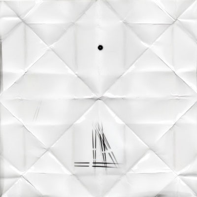 cube, 2015. 18 x 18 cm