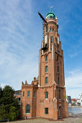 Oberfeuer Simon-Loschen-Leuchtturm - Bremerhafen