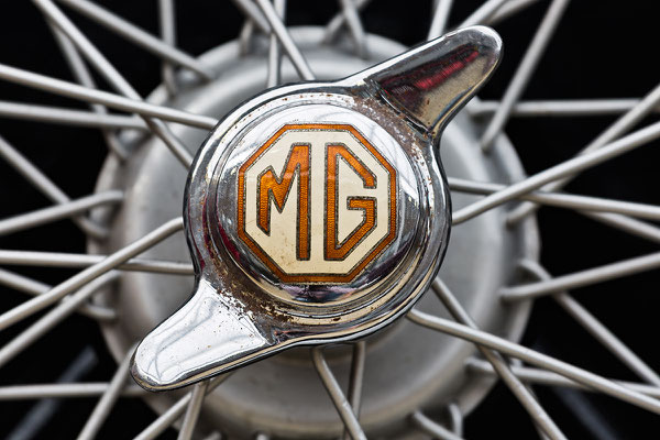 MG