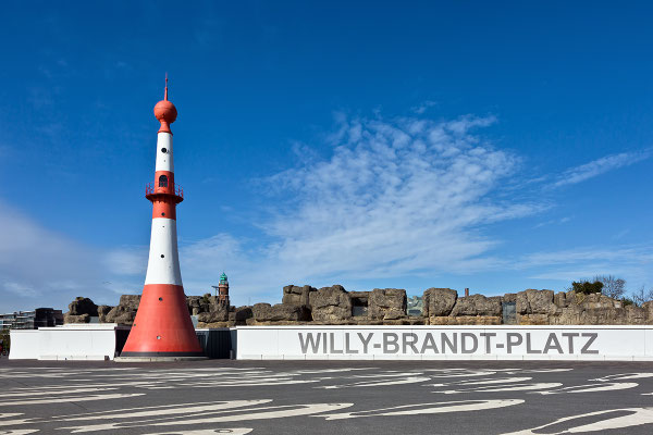 Unterfeuer Bremerhaven - Willy Brandt Platz