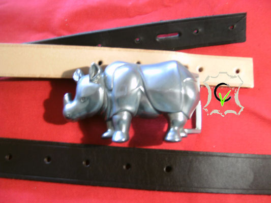 B4, boucle à piquot de 40mm métal poli rhinocéros