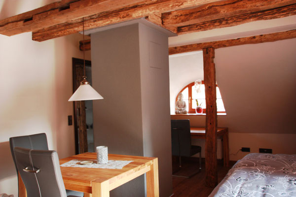 Sitzecke mit Flachbildschirm