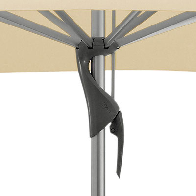 Schirmdetail: Glatz Fortero Spannhebel aus Aluminium.