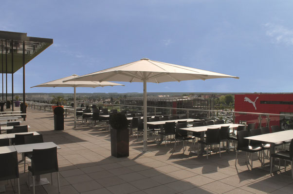 may Sonnenschirme für Gastronomie und Gewerbe in 63768 Hösbach, Unterfranken: ✅ FINK Sonnenschirme ☎ 06026 9996960 ✉ info@fink-sonnenschirme.de 🌐 www.fink-sonnenschirme.de