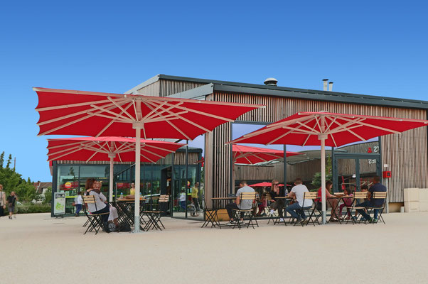 may Sonnenschirme ✅ Große Sonnenschirme für Gastro, Objekt, KiTa, Kommunen ✅ Fachhändler im Rhein Main-Gebiet | 63594 Hasselroth ✅ FINK Sonnenschirme 🌐 www.fink-sonnenschirme.de ✉ info@fink-sonnenschirme.de ☎ 06026 9996960