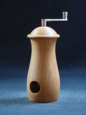 Muskatmühle,     Kirschbaum,     6x16 cm,     CHF 75.-