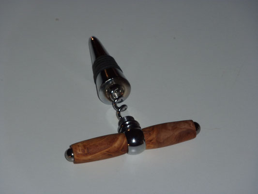 Zapfen/-Zieher mit Olivenholz     CHF 25.-     