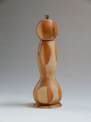 Stahlwerk, Ahorn / Kirsche / Nussbaum,     ca. 25 cm,     CHF 140.-,     VIDEO