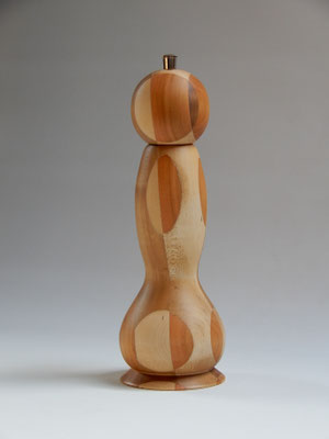 Stahlwerk, Ahorn / Kirsche / Nussbaum,     ca. 25 cm,     CHF 140.-,     VIDEO