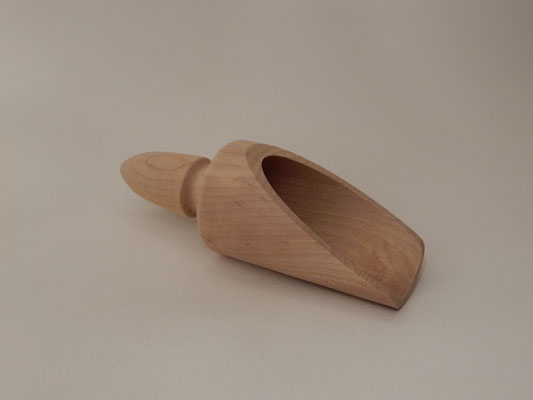 Mehlschaufel mittel,   Ahorn,   ca. 7,5 x 21 cm,   CHF30.-