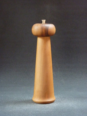 Stahlwerk / Apfel- / Nussbaum,     für Pfeffer,     ca. 25 cm,     CHF 95.-