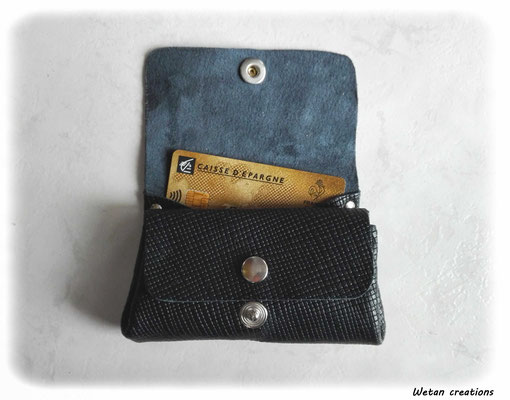 Porte-monnaie à soufflets en cuir véritable sans couture grain lézard noir - 3 compartiments - 2 rabats avec fermeture par bouton pression - Dim : 11.5x7.5 cm - (photo2)